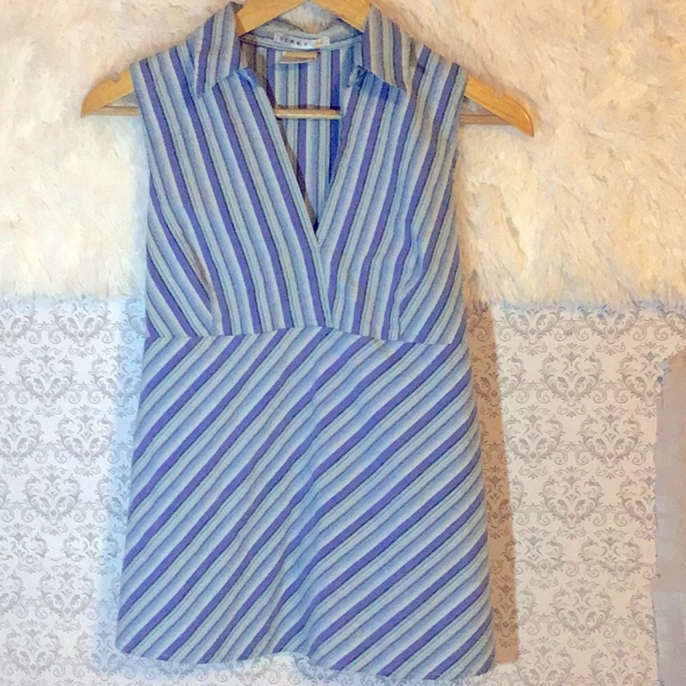 Medium Motherhood adorable maternity shirt - Picture 2 of 5